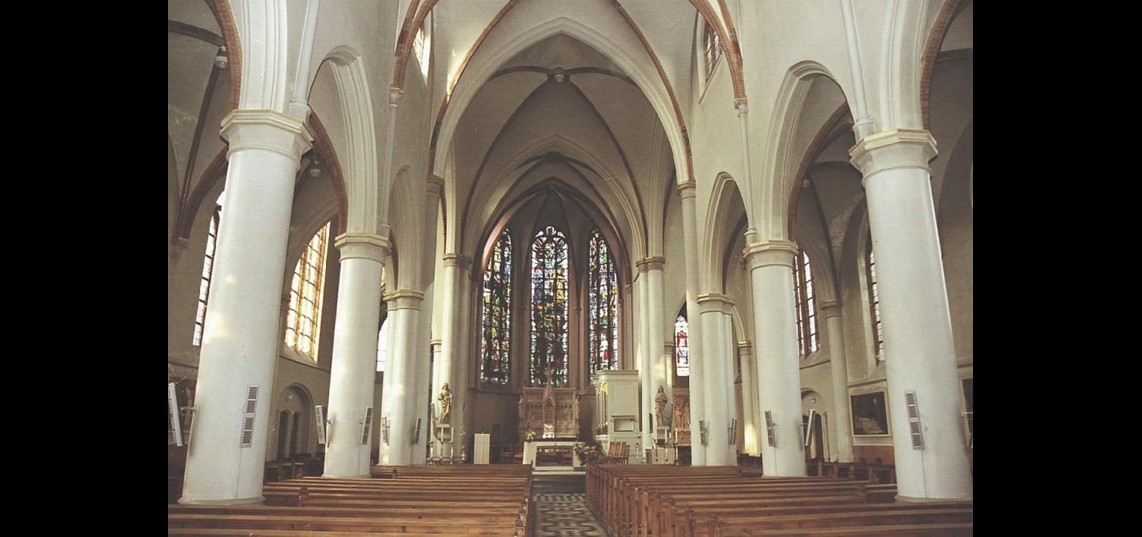 De R.K. kerk te Velp van 1885, ontworpen door architect J.W. Boerbooms (1849-1899), is qua exterieur en interieur een fraai voorbeeld van neogotiek.