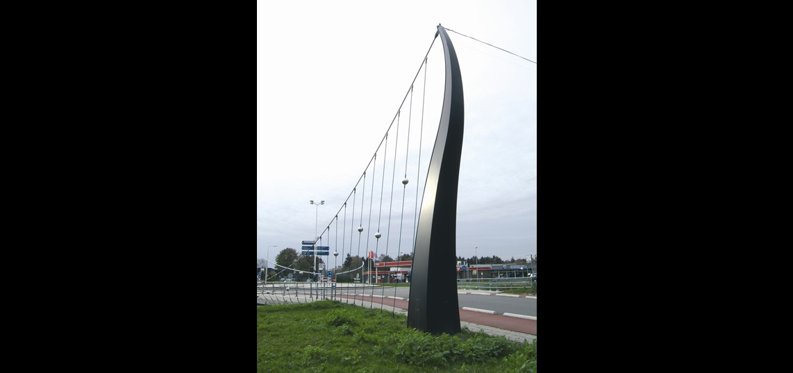 Rotonde en brug, Imboschlaan Dieren, van Tirza Verrips
