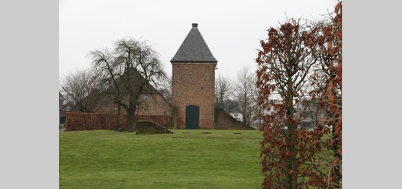 Dit torentje in Beuningen resteert van het 14e eeuwse kasteel Blanckenburgh