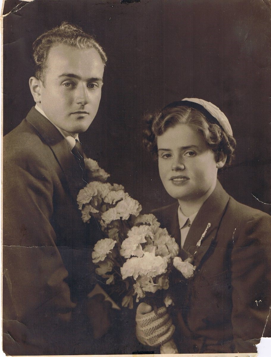 trouwfoto van Dolf en Paula, 27-6-1953