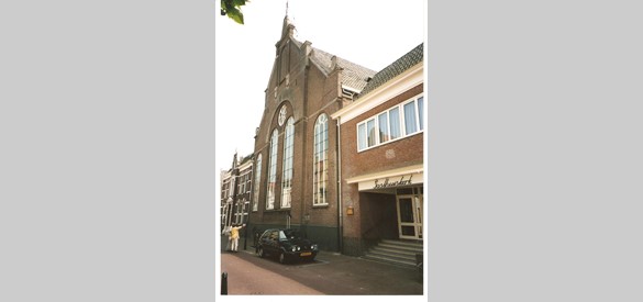 De Gereformeerde Kerk in Hattem, in de Achterstraat (Foto: G. Bennink)