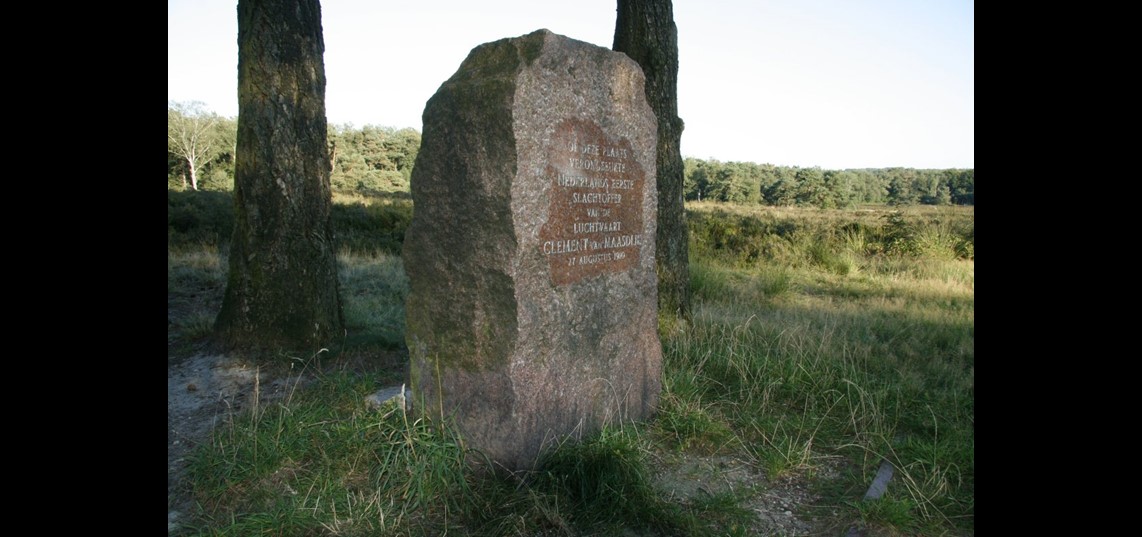 Warnsborn omgeving monument Maasdijk